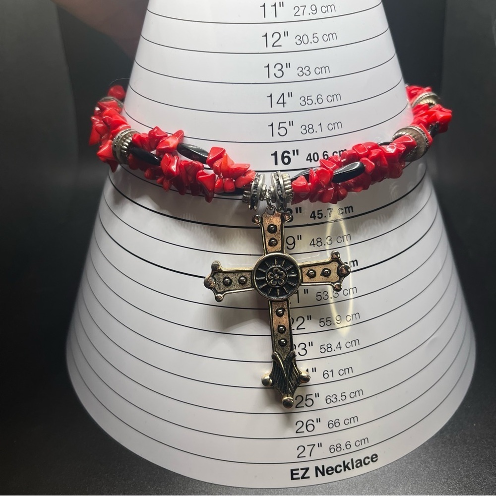Y2K-era necklace/red stone chips, sterling silver clasp and long spacers. Unisex - Picture 10 of 10